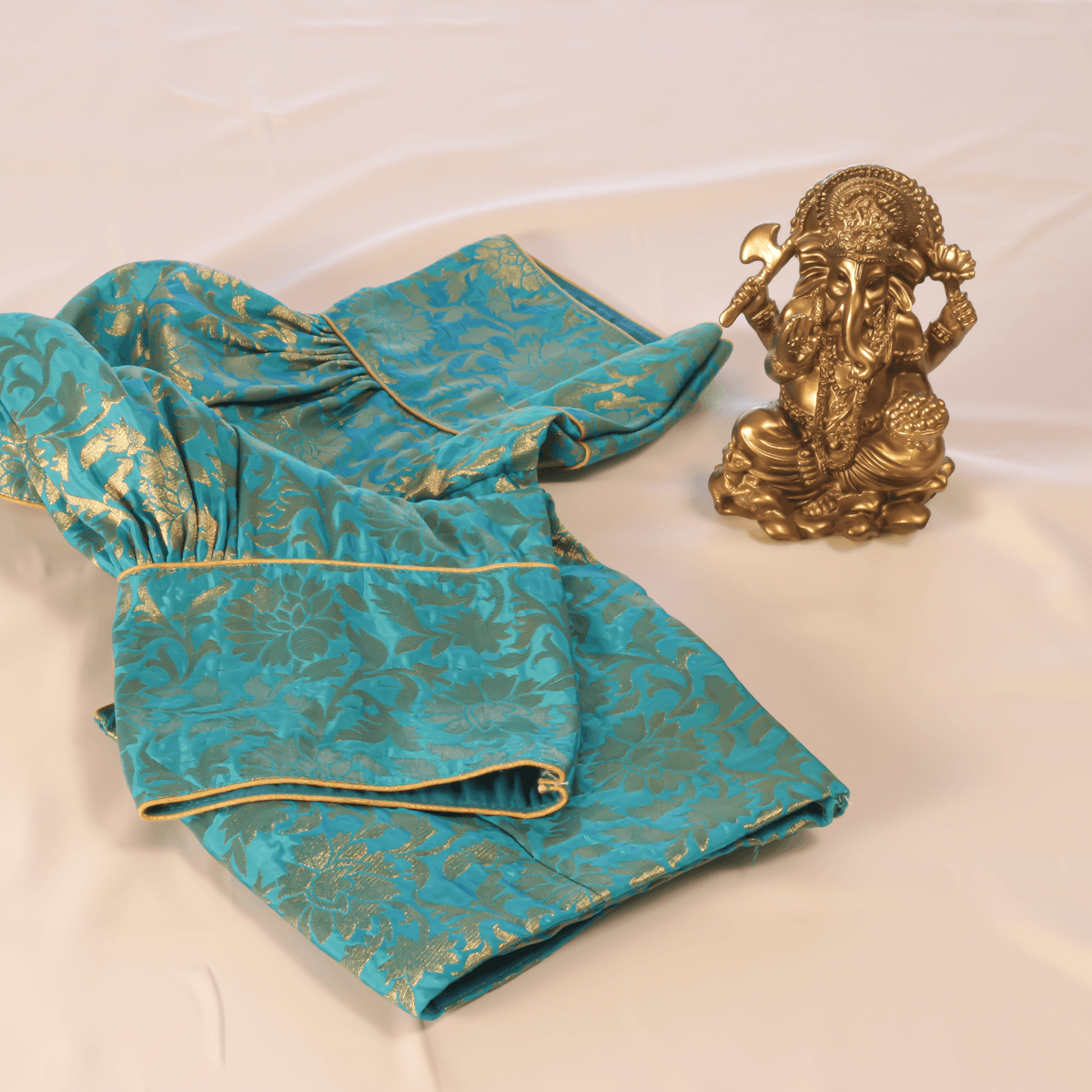 store_01GT9YVKDCY4Q2GP2Q2XY9CW6K_2Fassets_2F1677718502408-Banaras_2520Silk_2520Brocade_2520Blouse_2520with_2520puffed_2520sleeves