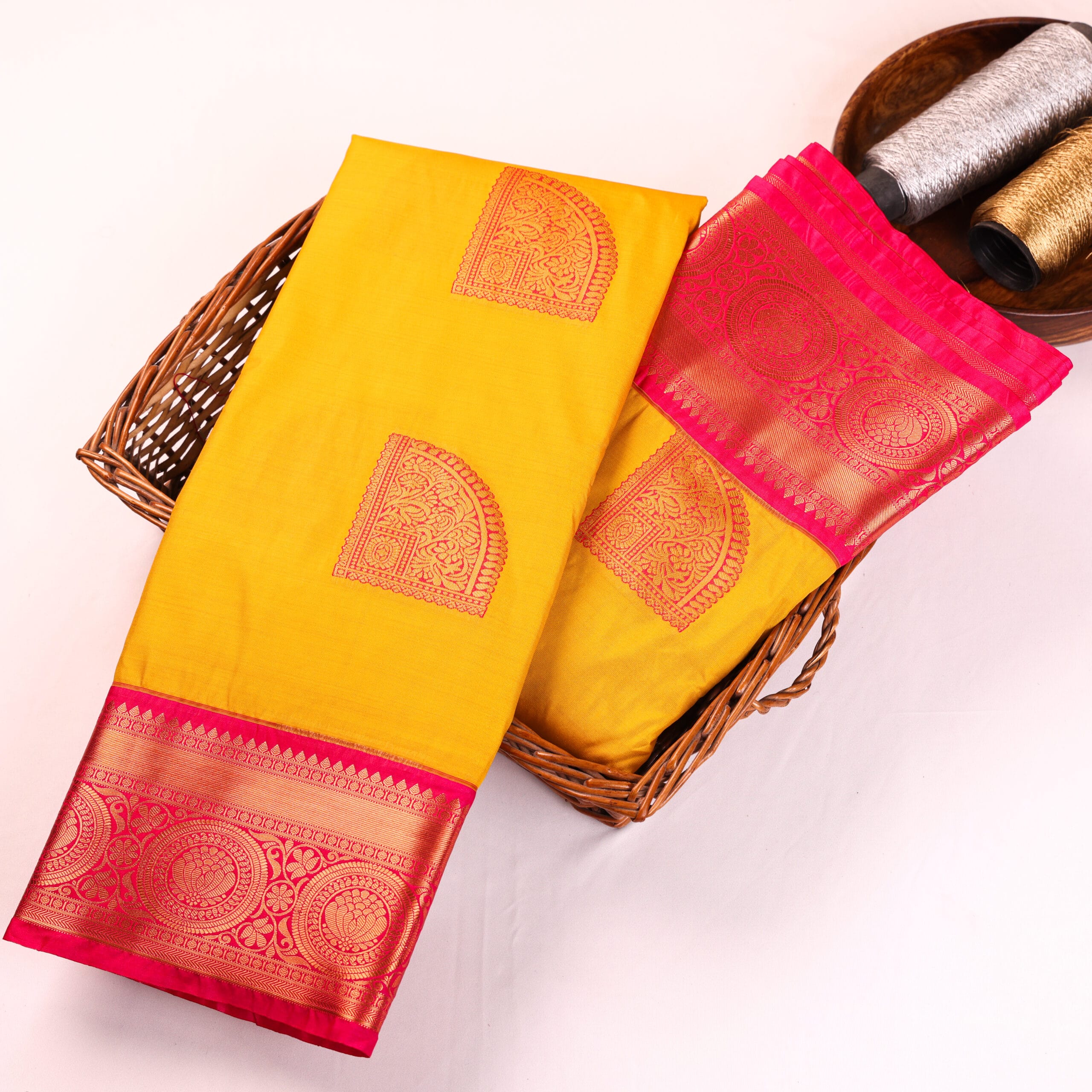 ArtSilkKorvaiMeenaButtaSareeRs4275(5)