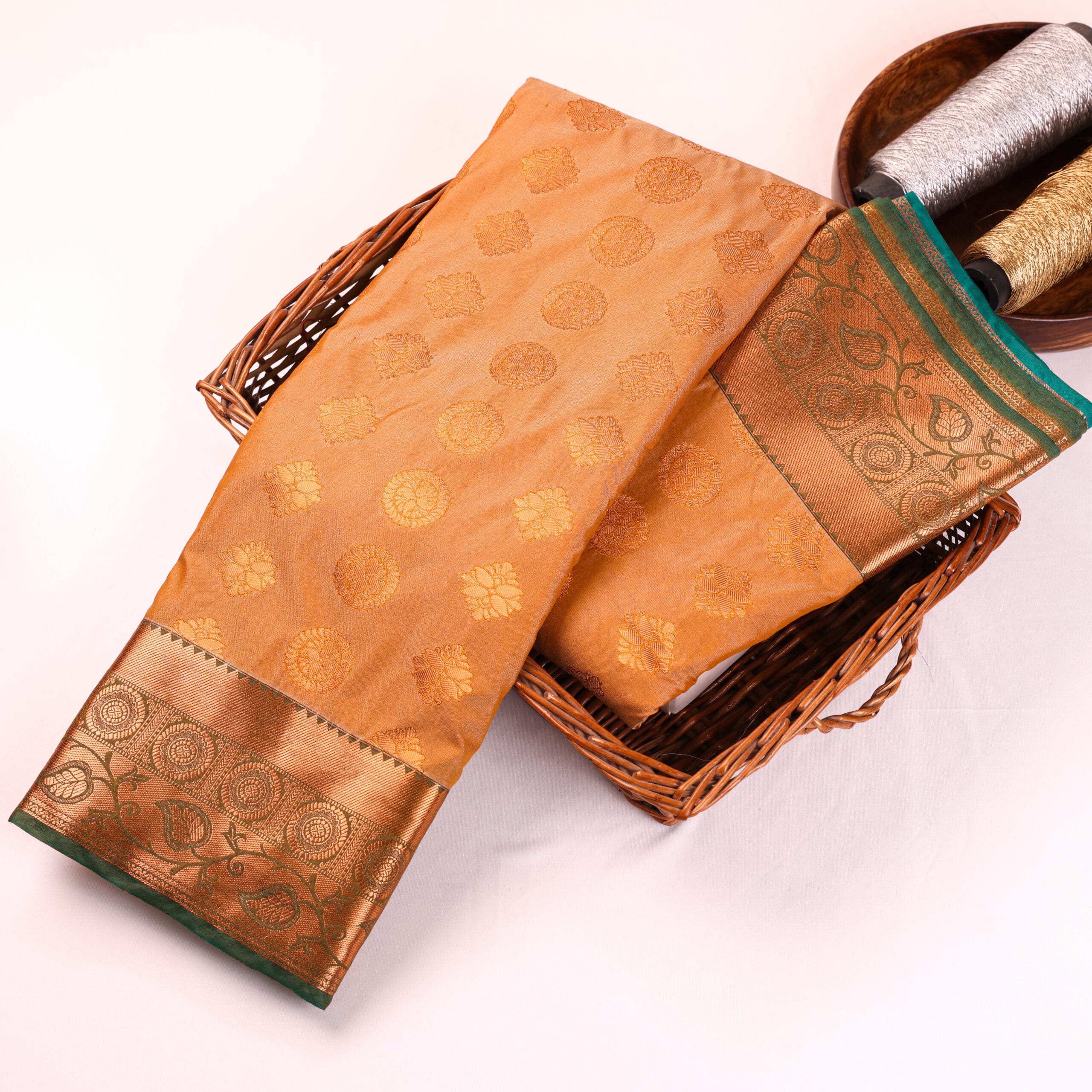 ArtSilkSareeRs2590(3)